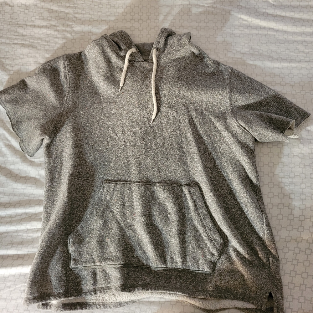 BDG short sleeve hoody, grey with multicolor specs, sz. Large